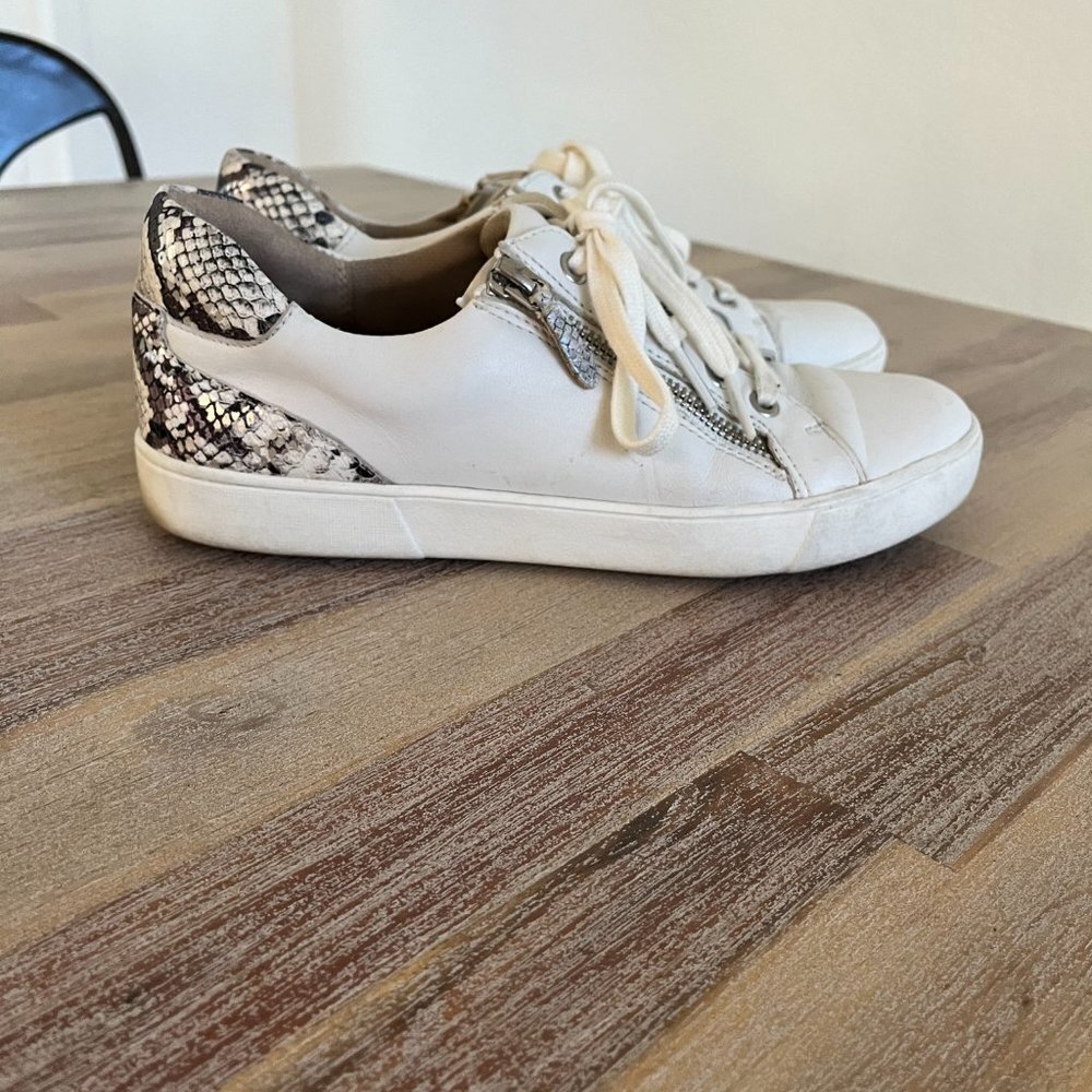 Naturalizer Women's Macayla Women Size 8.5 Tennis Shoe Snakeskin Zipper White - Picture 13 of 16